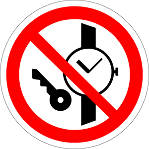 P27 Запрещается иметь при (на) себе металлические предметы (часы и т.п.)